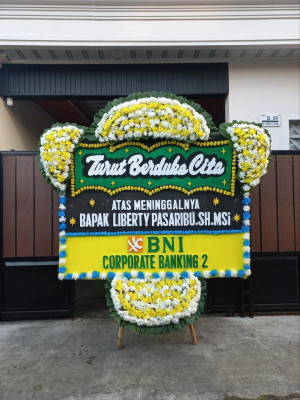 Papan Bunga Duka di Sasa